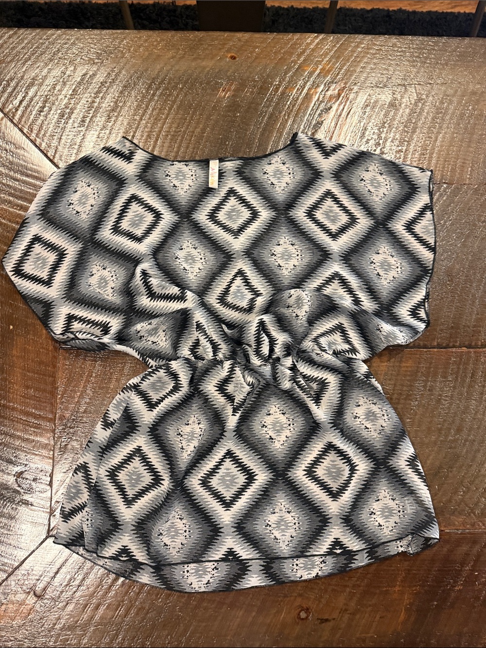 Miken Black & White Diamond-Print Swim Coverup Tunic